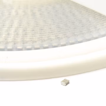Condensador cerámico de alta calidad 1206 10NF 3.3NF 500V